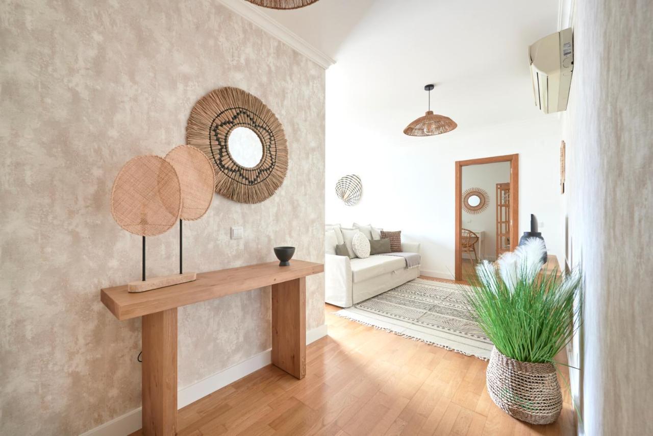 Apartment With Private Terrace & Car Garage Lisbon Exterior photo